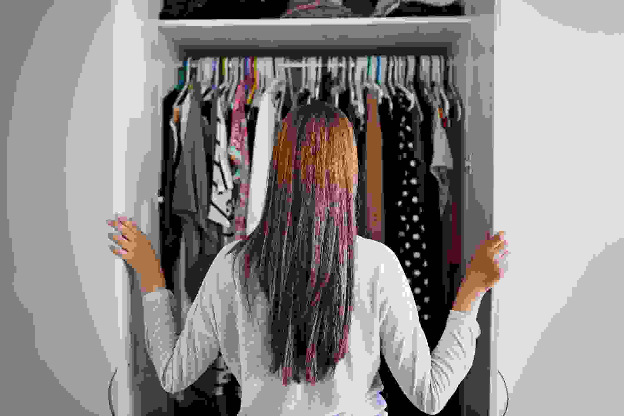 How to Maximize Your Closet Space